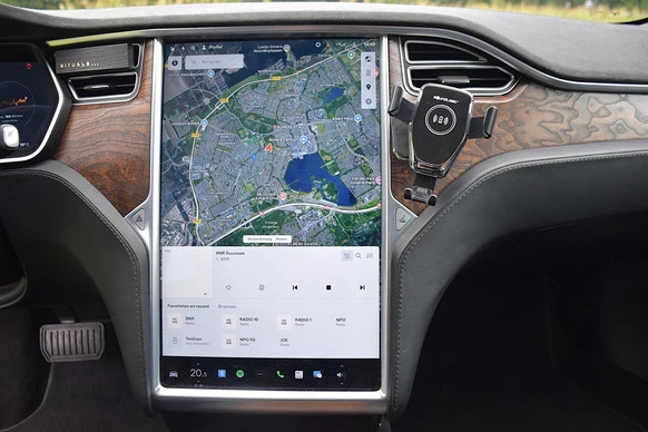 Tesla Model S - Afbeelding 24 van 30