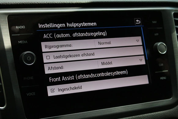 Volkswagen Golf Sportsvan - Afbeelding 24 van 30