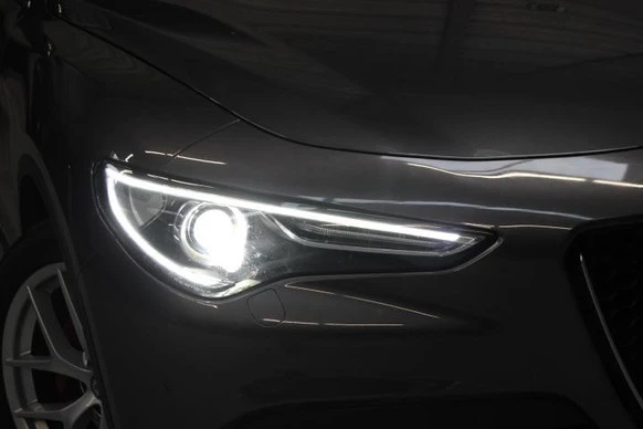 Alfa Romeo Stelvio - Afbeelding 8 van 24