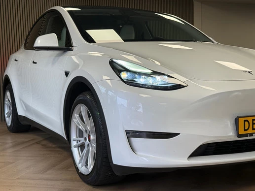 Tesla Model Y - Afbeelding 4 van 30