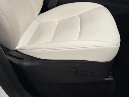 Tesla Model Y - Afbeelding 21 van 30
