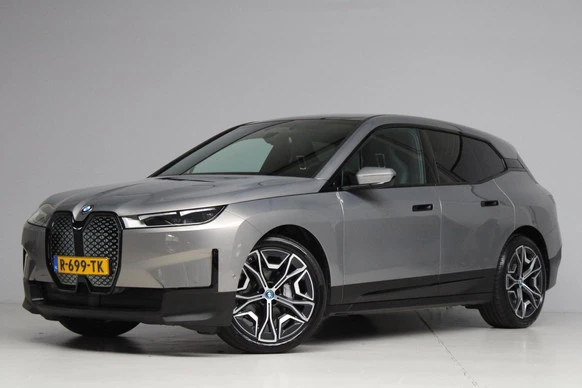 BMW iX - Afbeelding 1 van 30