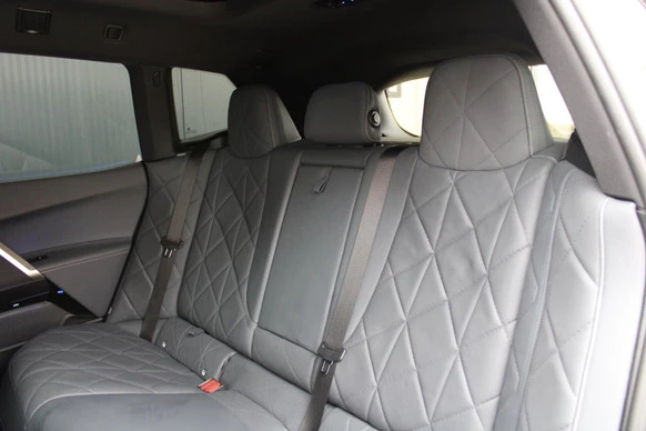 BMW iX - Afbeelding 24 van 30