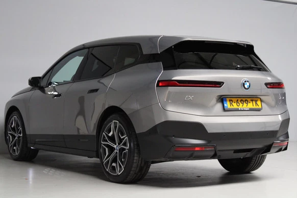 BMW iX - Afbeelding 28 van 30