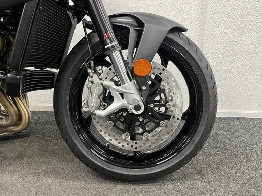 MV Agusta Brutale - Afbeelding 6 van 21