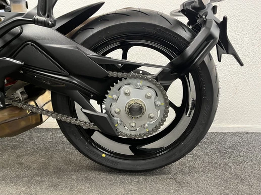 MV Agusta Brutale - Afbeelding 17 van 21