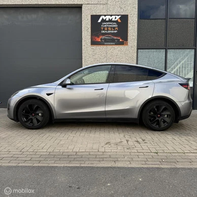 Tesla Model Y - Afbeelding 6 van 23