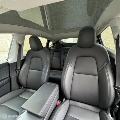 Tesla Model Y - Afbeelding 9 van 23