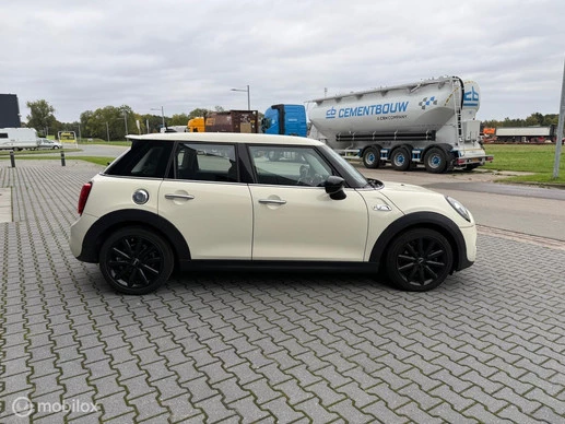 MINI Cooper S - Afbeelding 6 van 18