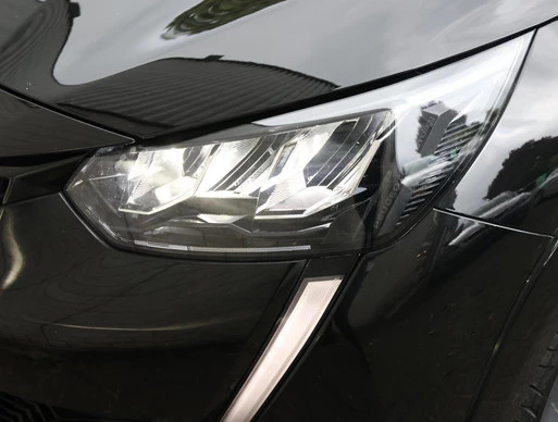Peugeot e-208 - Afbeelding 22 van 30