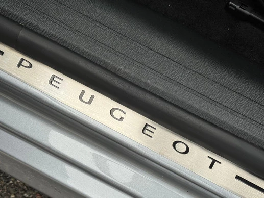 Peugeot e-208 - Afbeelding 27 van 30