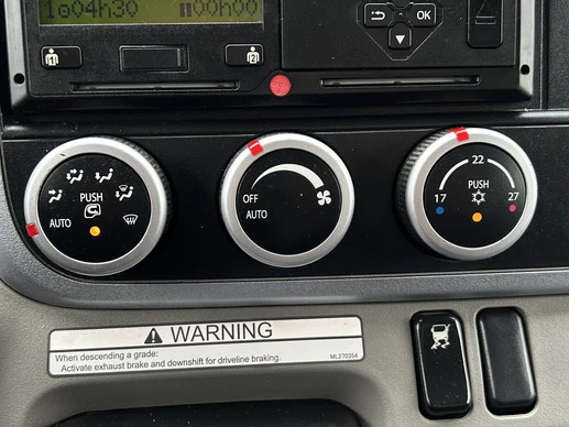 FUSO Canter - Afbeelding 14 van 16