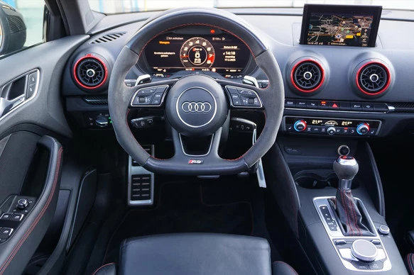Audi S3 - Afbeelding 17 van 30