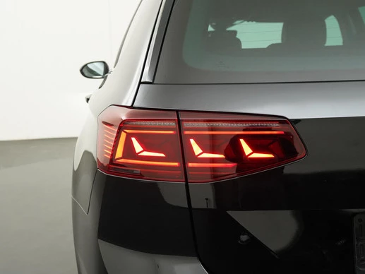 Volkswagen Passat - Afbeelding 26 van 30