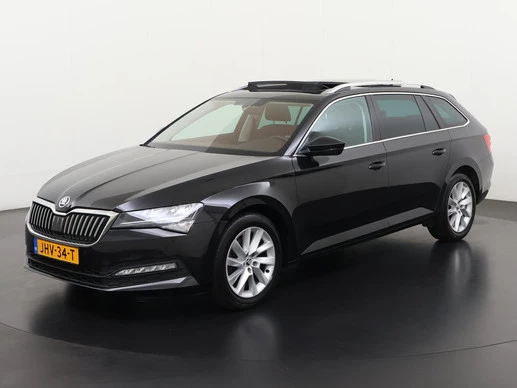 Škoda Superb - Afbeelding 1 van 30