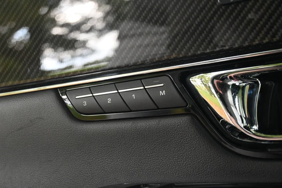 Jaguar XJ - Afbeelding 17 van 30