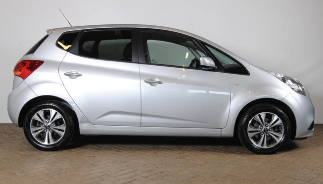 Kia Venga - Afbeelding 2 van 27