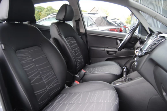 Kia Venga - Afbeelding 10 van 27