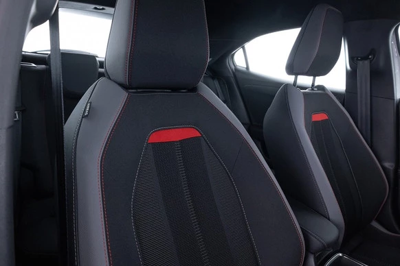 Opel Mokka-e - Afbeelding 5 van 30