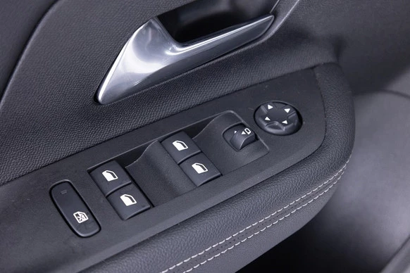 Opel Mokka-e - Afbeelding 8 van 30