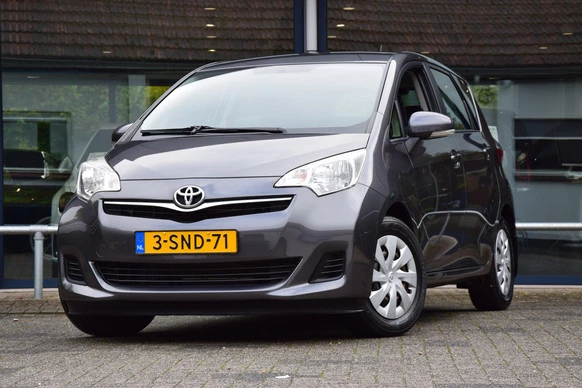Toyota Verso-S - Afbeelding 1 van 30