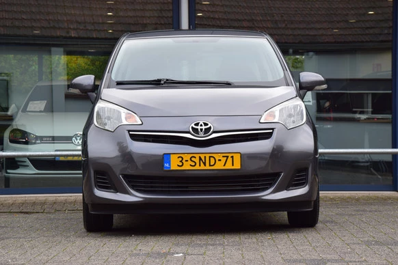 Toyota Verso-S - Afbeelding 11 van 30