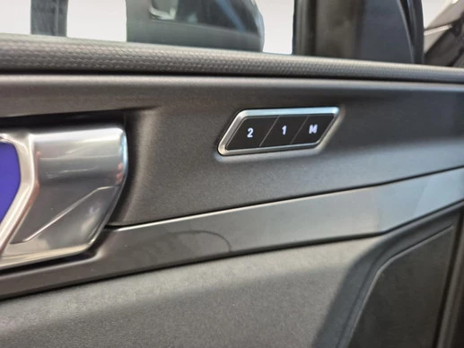 Lynk & Co 01 - Afbeelding 16 van 23