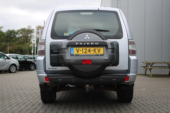 Mitsubishi Pajero - Afbeelding 11 van 30