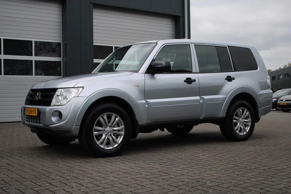 Mitsubishi Pajero - Afbeelding 14 van 30
