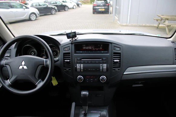 Mitsubishi Pajero - Afbeelding 27 van 30