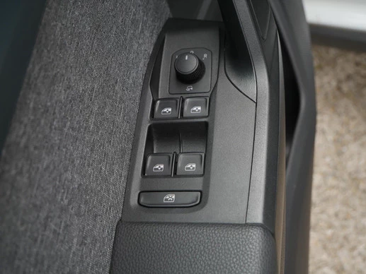SEAT Arona - Afbeelding 15 van 30