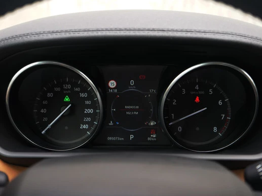 Land Rover Discovery - Afbeelding 7 van 30
