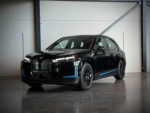 BMW iX - Afbeelding 1 van 27