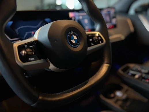 BMW iX - Afbeelding 15 van 27