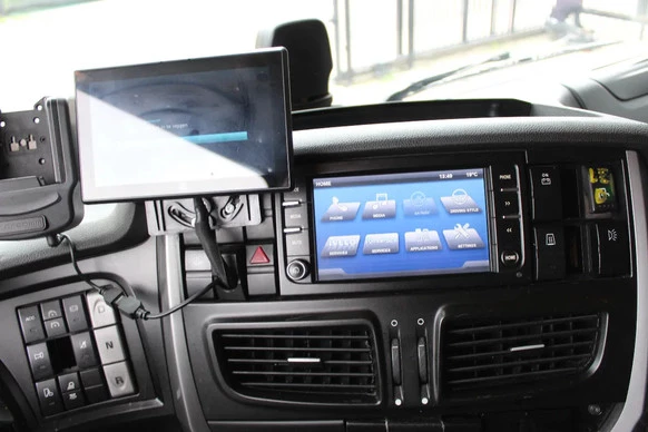 Iveco Stralis - Afbeelding 19 van 28