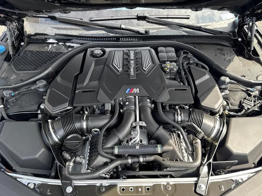 BMW M8 - Afbeelding 13 van 27