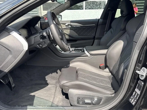 BMW M8 - Afbeelding 17 van 27