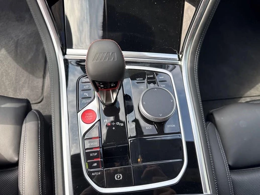 BMW M8 - Afbeelding 25 van 27