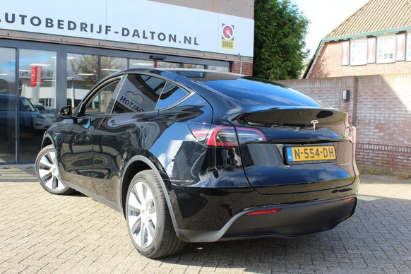Tesla Model Y - Afbeelding 2 van 25