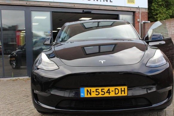 Tesla Model Y - Afbeelding 21 van 25