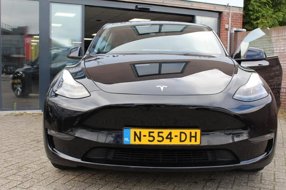 Tesla Model Y - Afbeelding 22 van 25