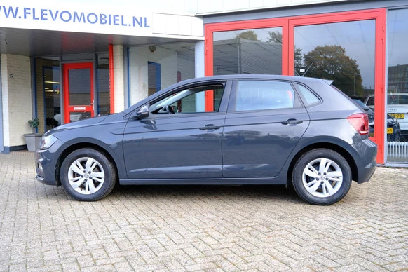 Volkswagen Polo - Afbeelding 26 van 30