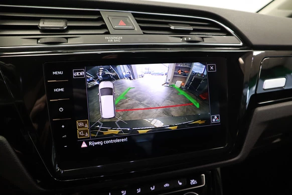 Volkswagen Touran - Afbeelding 18 van 20