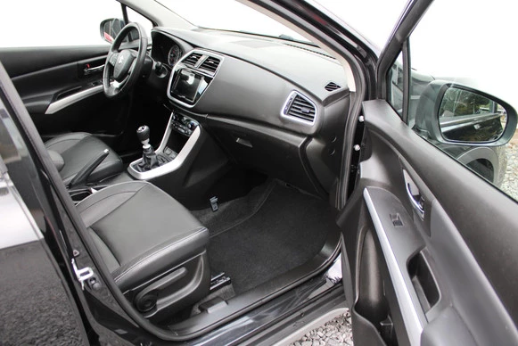 Suzuki S-Cross - Afbeelding 15 van 30