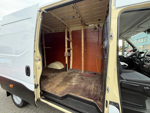 Iveco Daily - Afbeelding 15 van 18