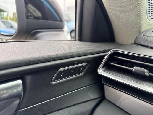 Lynk & Co 01 - Afbeelding 21 van 30