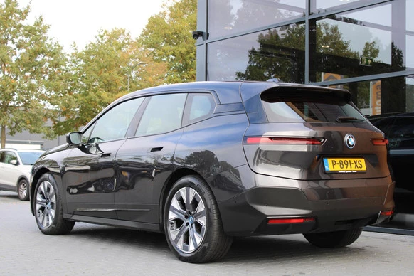 BMW iX - Afbeelding 11 van 30