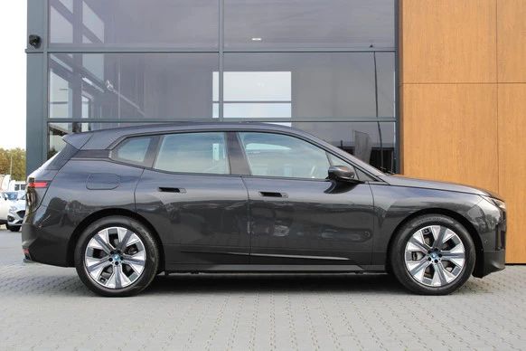 BMW iX - Afbeelding 14 van 30