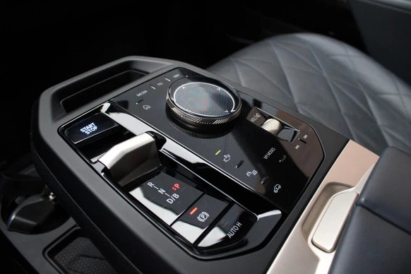 BMW iX - Afbeelding 27 van 30