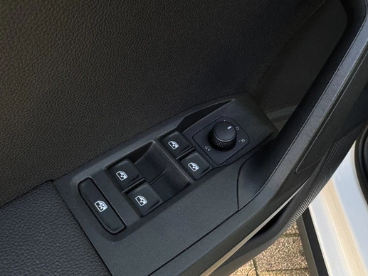 SEAT Arona - Afbeelding 22 van 30